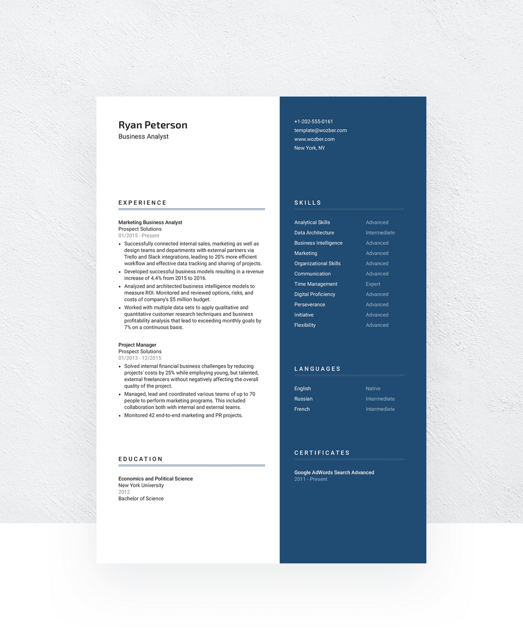 An old-fashioned yet still modern CV template to choose.